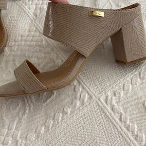 Calvin Klein Nude Skin 3 in heels
